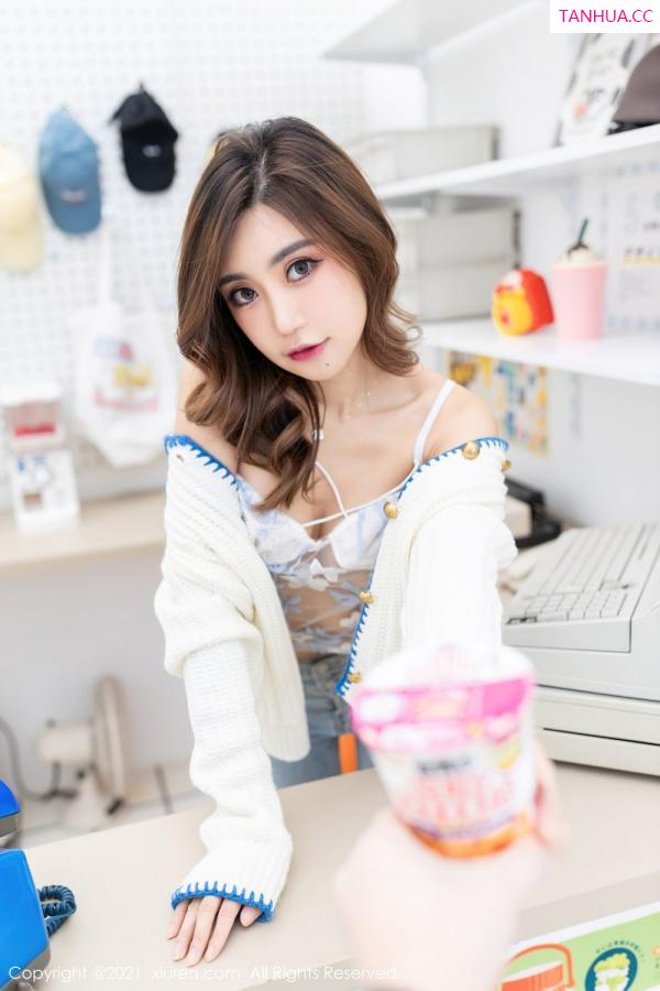 綺裡嘉 绮里嘉 [XiuRen]高清写真图 2021.11.23 No.4257 绮里嘉ula第13张图片